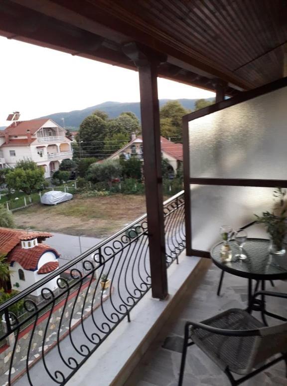 Villa Eleon 2 Vrasná エクステリア 写真