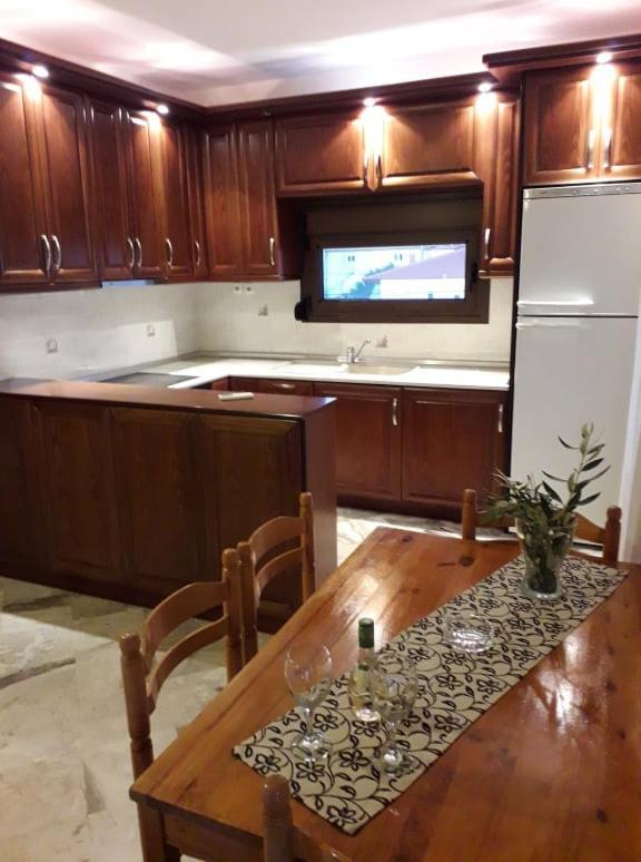 Villa Eleon 2 Vrasná エクステリア 写真
